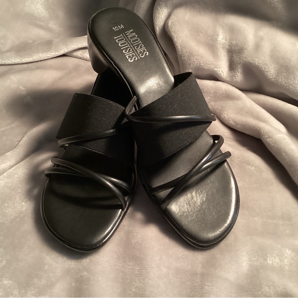 Mootsies Tootsies Black Strappy Slide Sandals